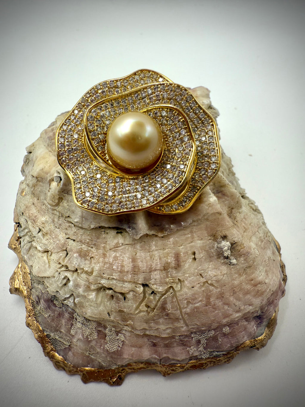 Flower Brooch - Pendant