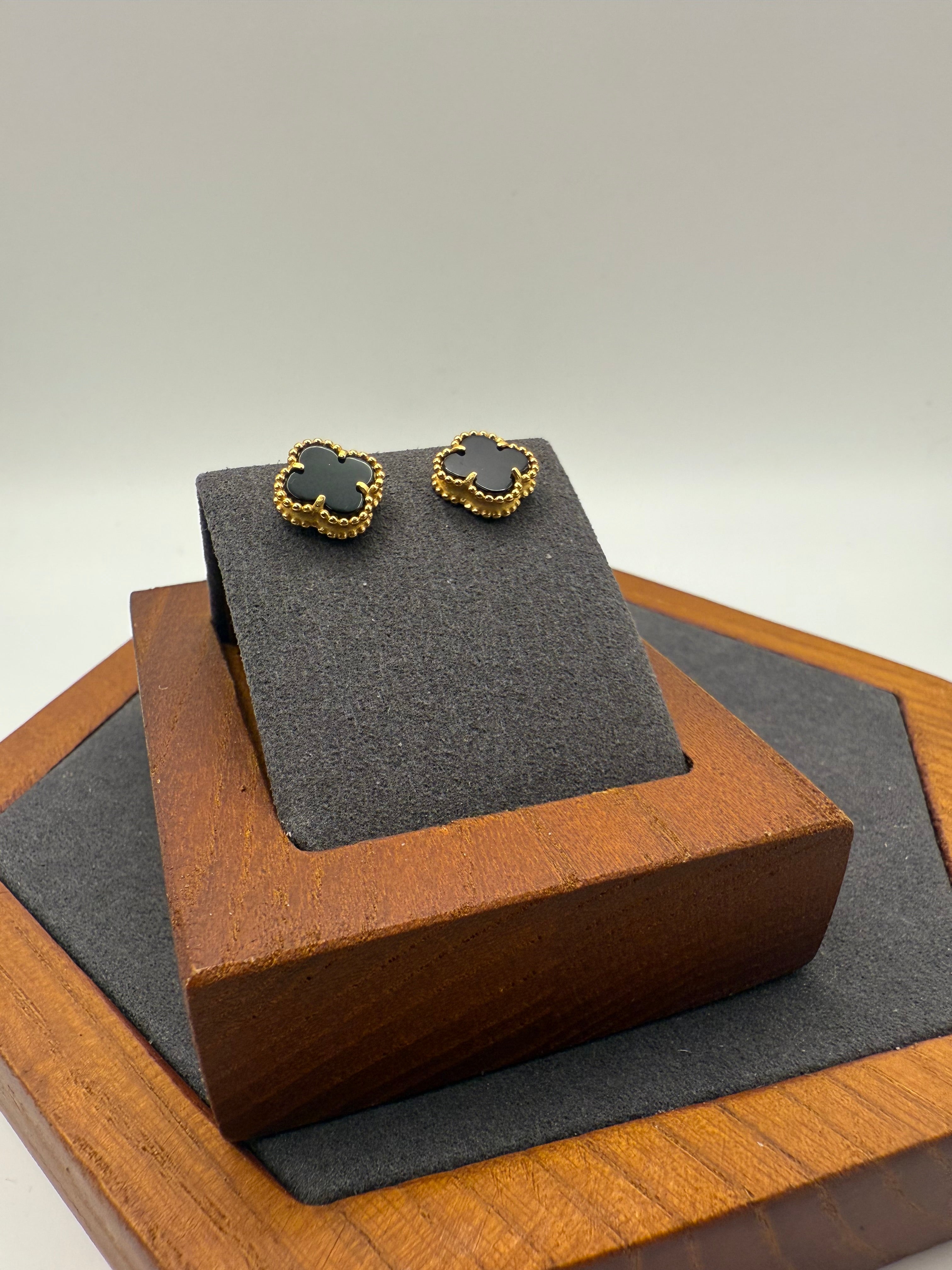 Black Onyx Clover Earrings