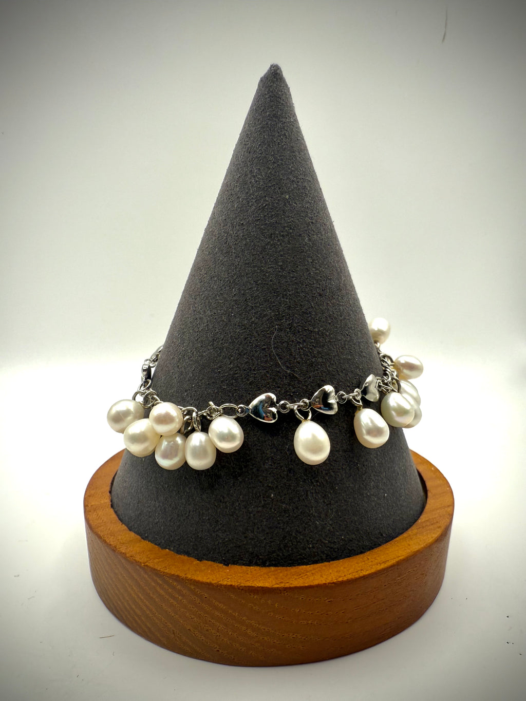 White Freshwater Pearl Bracelet