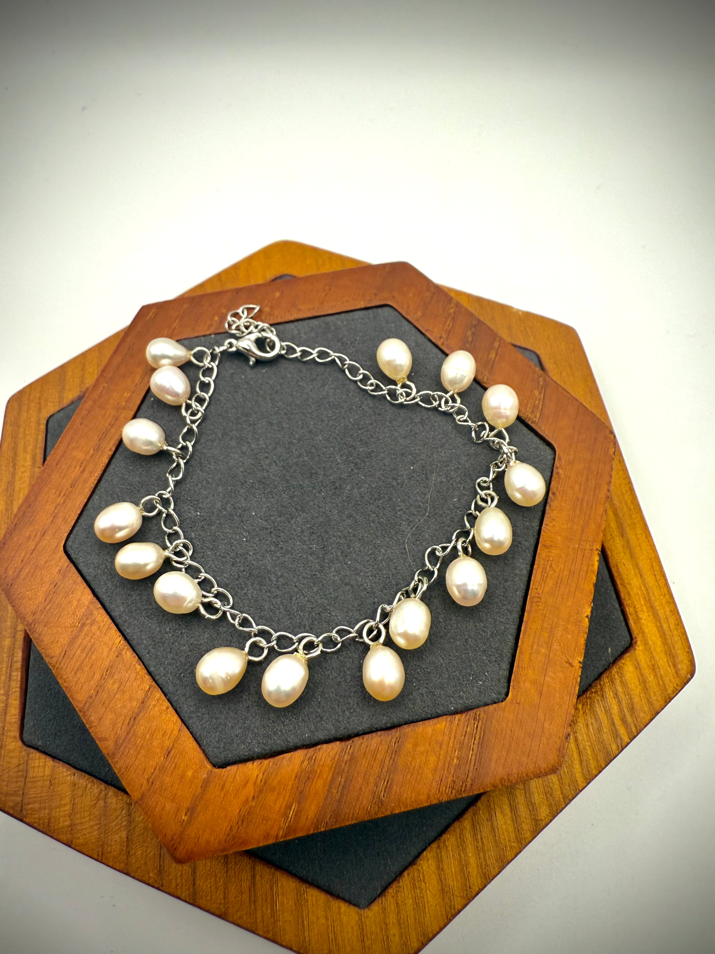 Peach Freshwater Pearl Bracelet