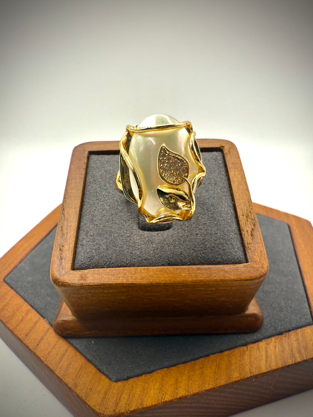 White Mabe Pearl Ring