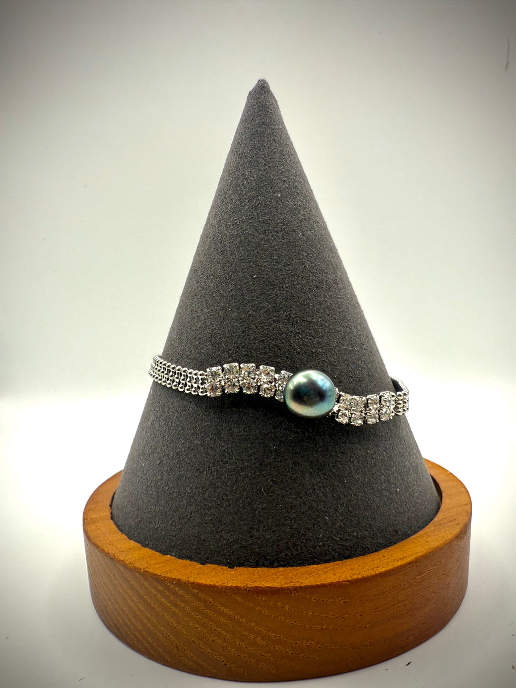 Peacock Freshwater Pearl Bracelet