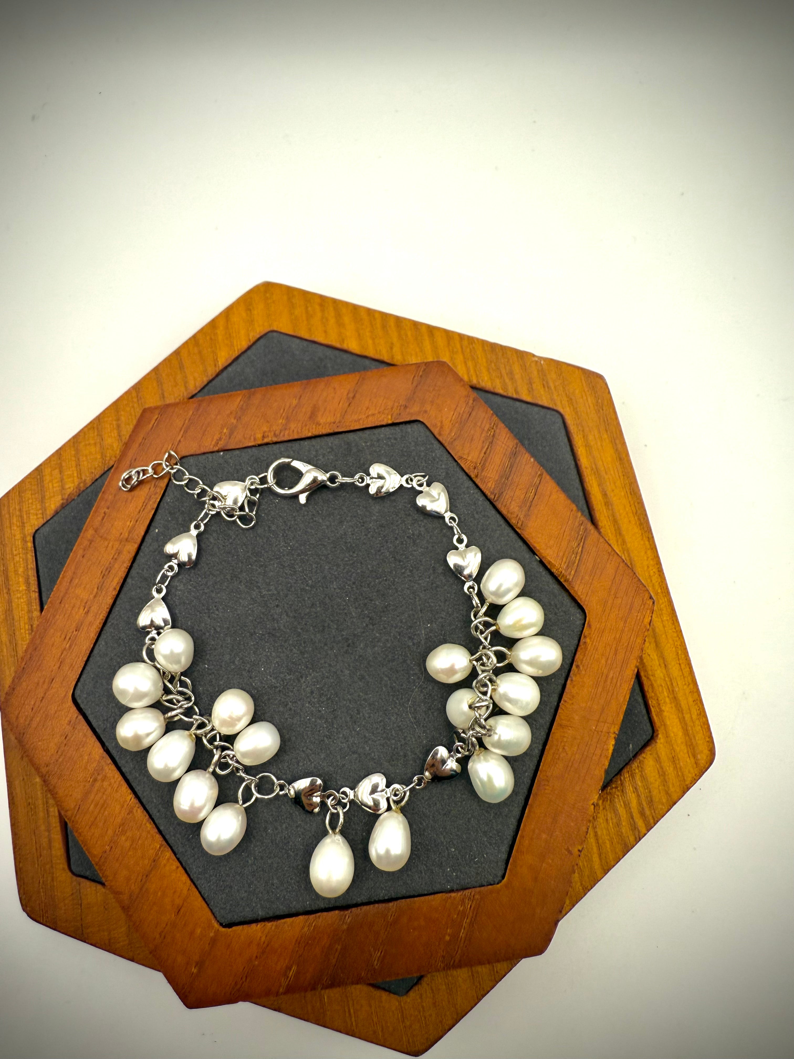 White Freshwater Pearl Bracelet