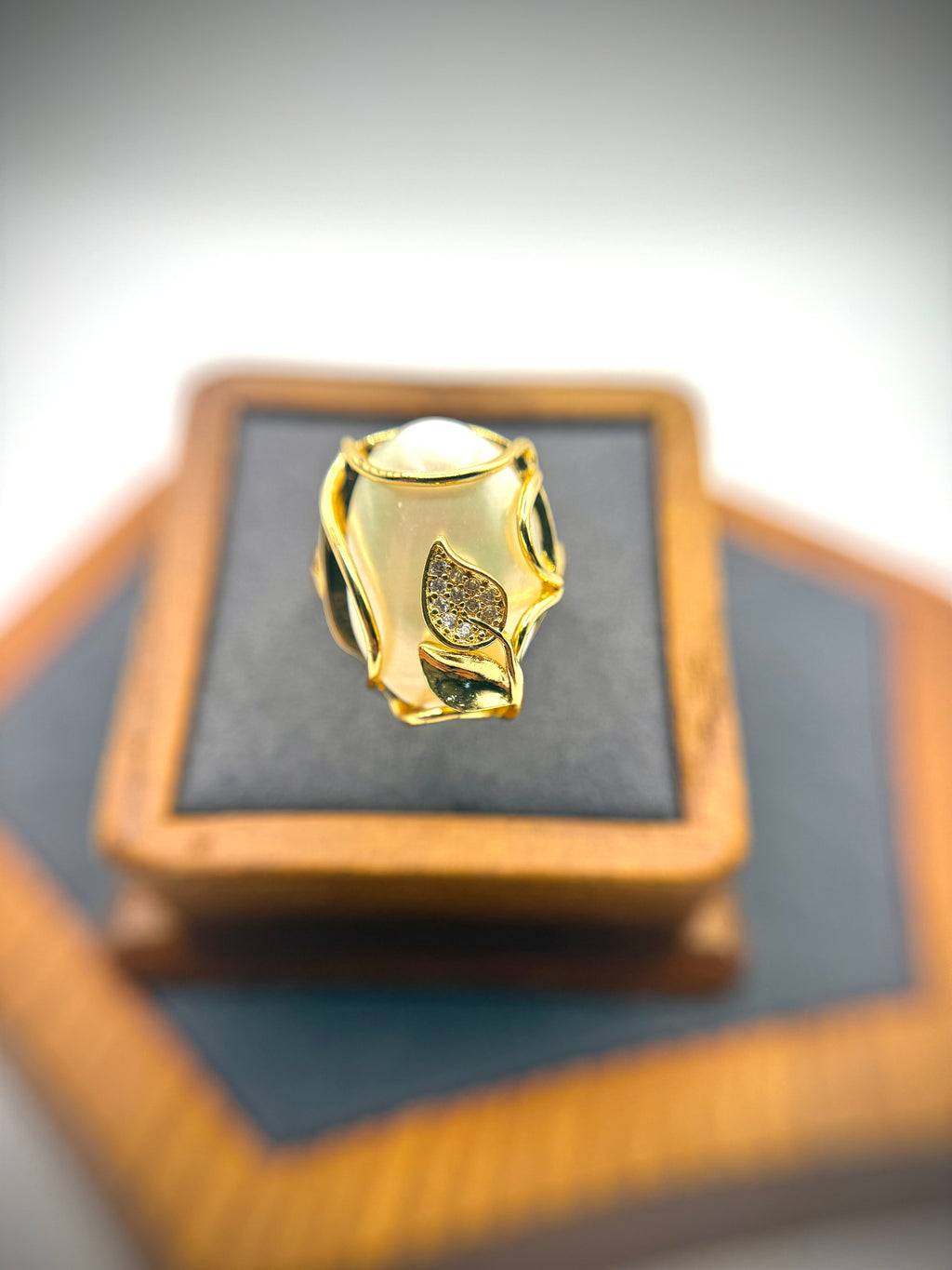 White Mabe Pearl Ring