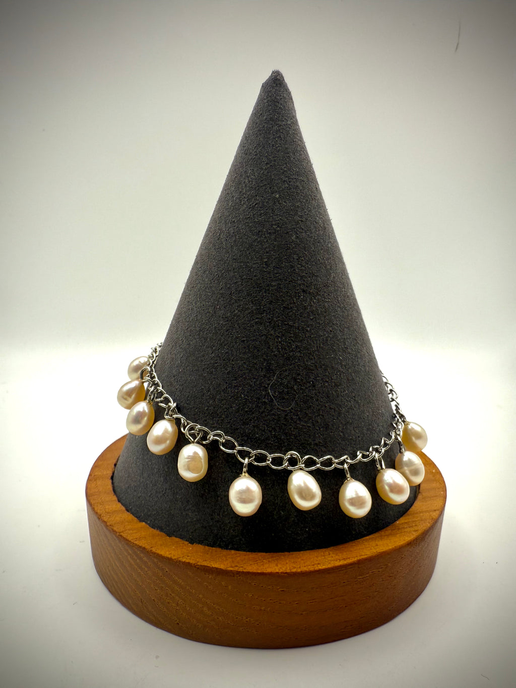 Peach Freshwater Pearl Bracelet