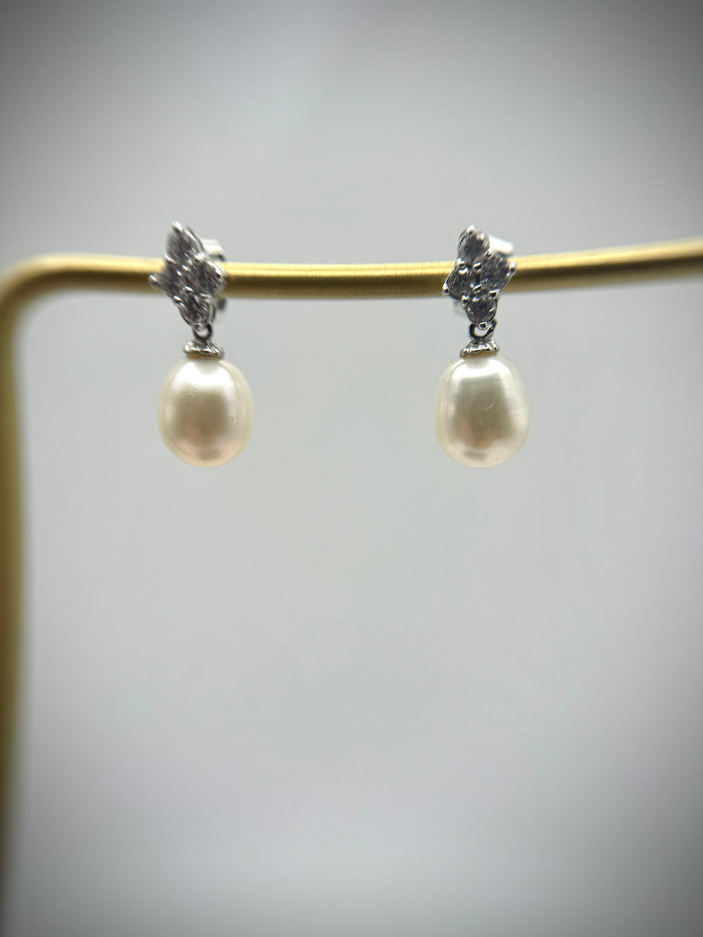 White Teardrop Dangling Earrings