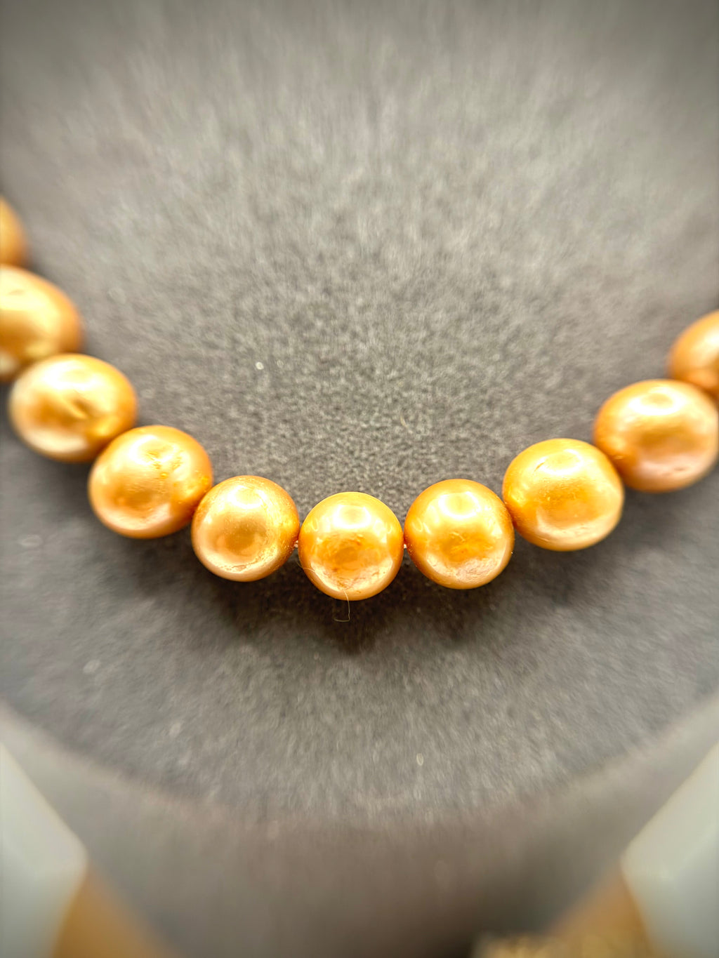 Rose Gold Pearl Necklace