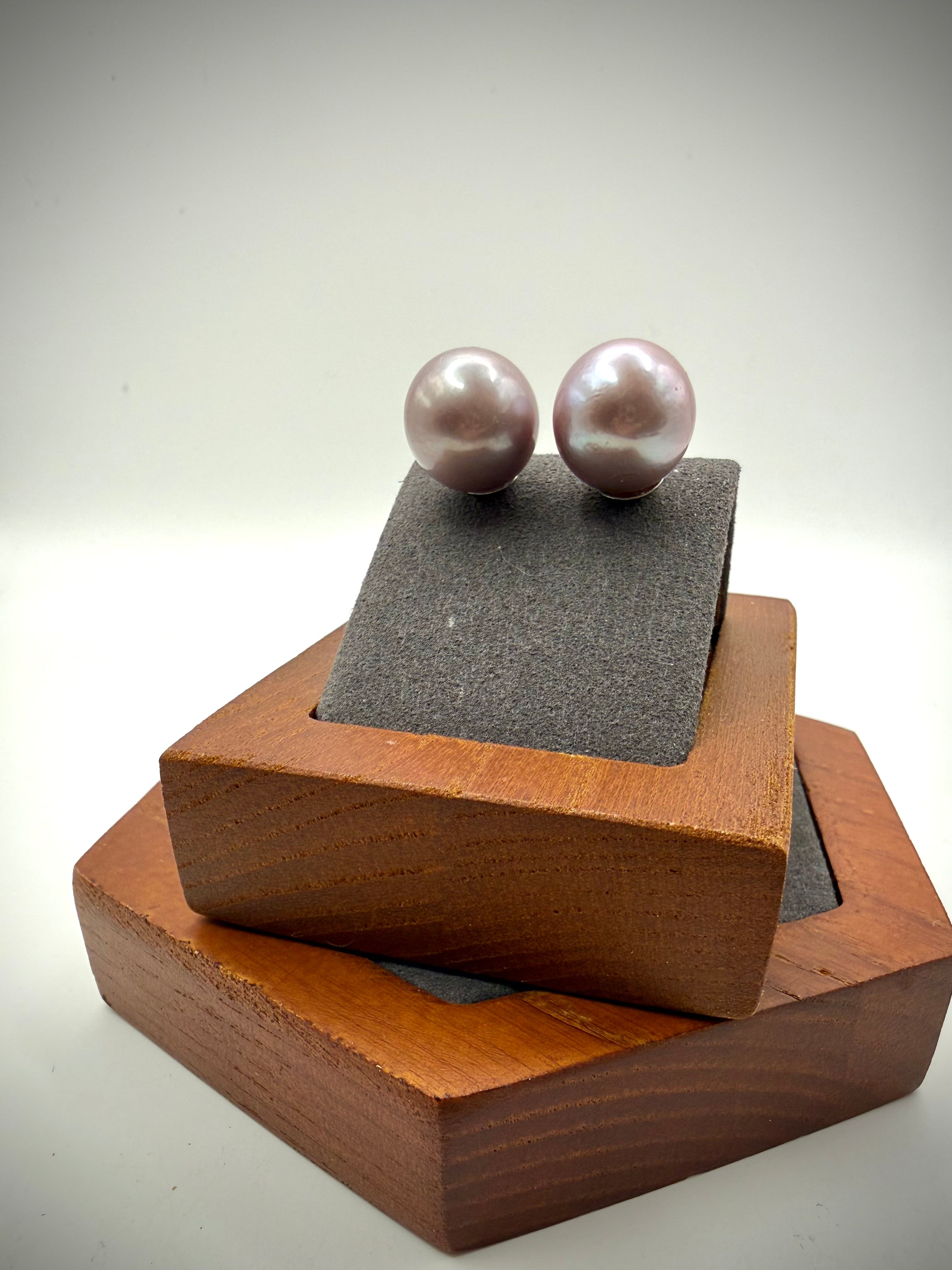 Lilac Edison Stud Earrings