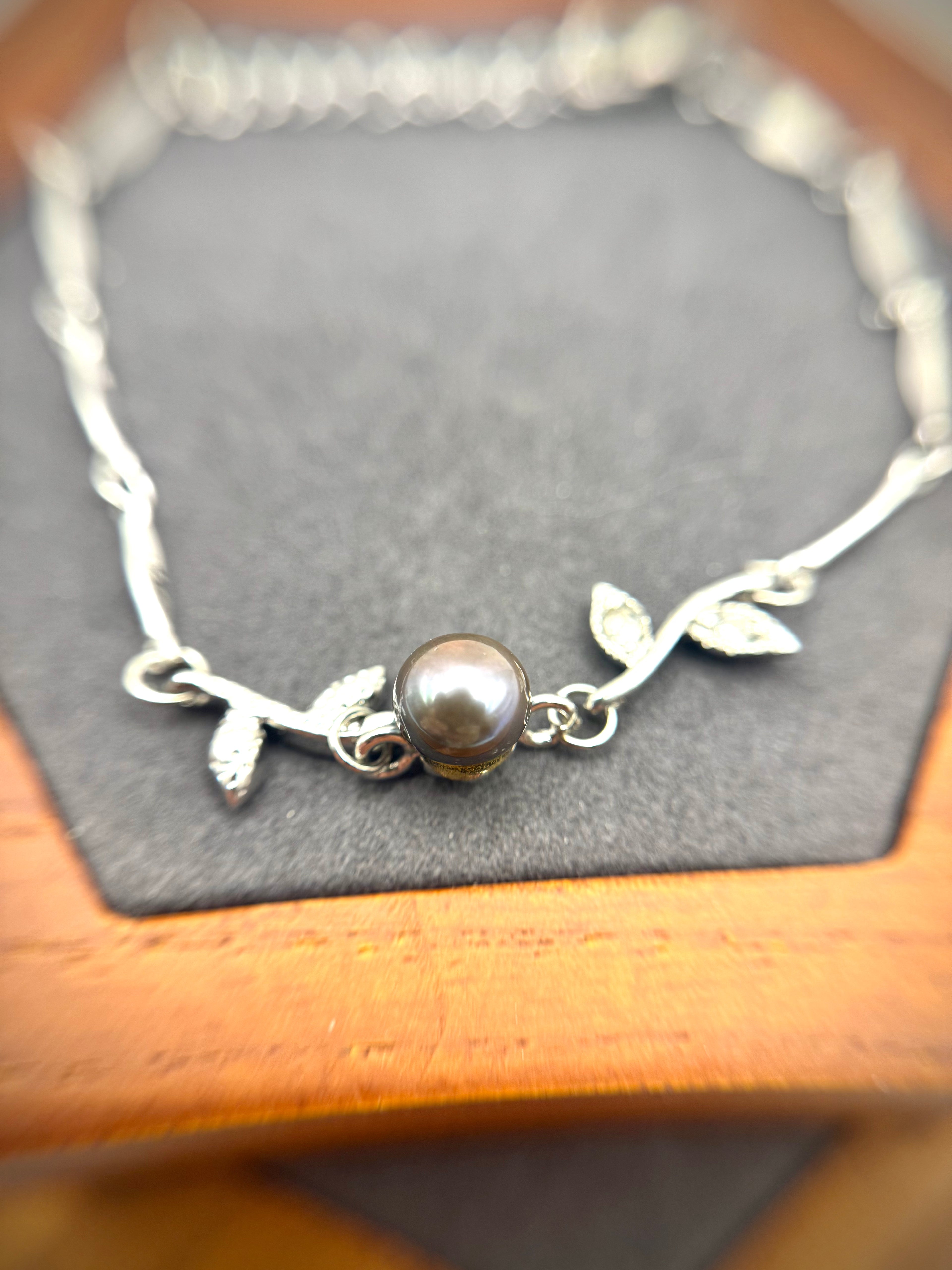Peacock Freshwater Pearl Bracelet