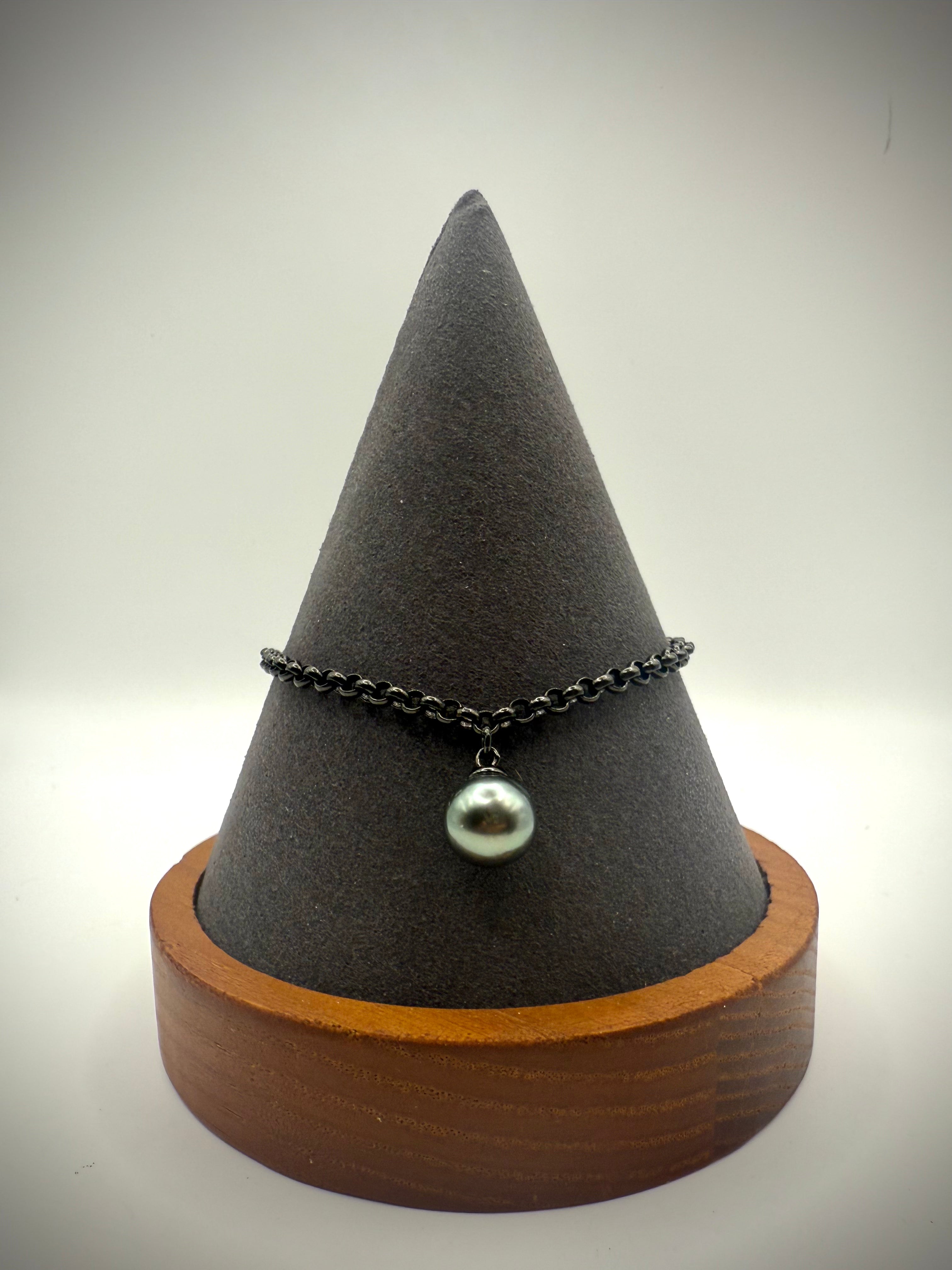Black Tahitian Bracelet