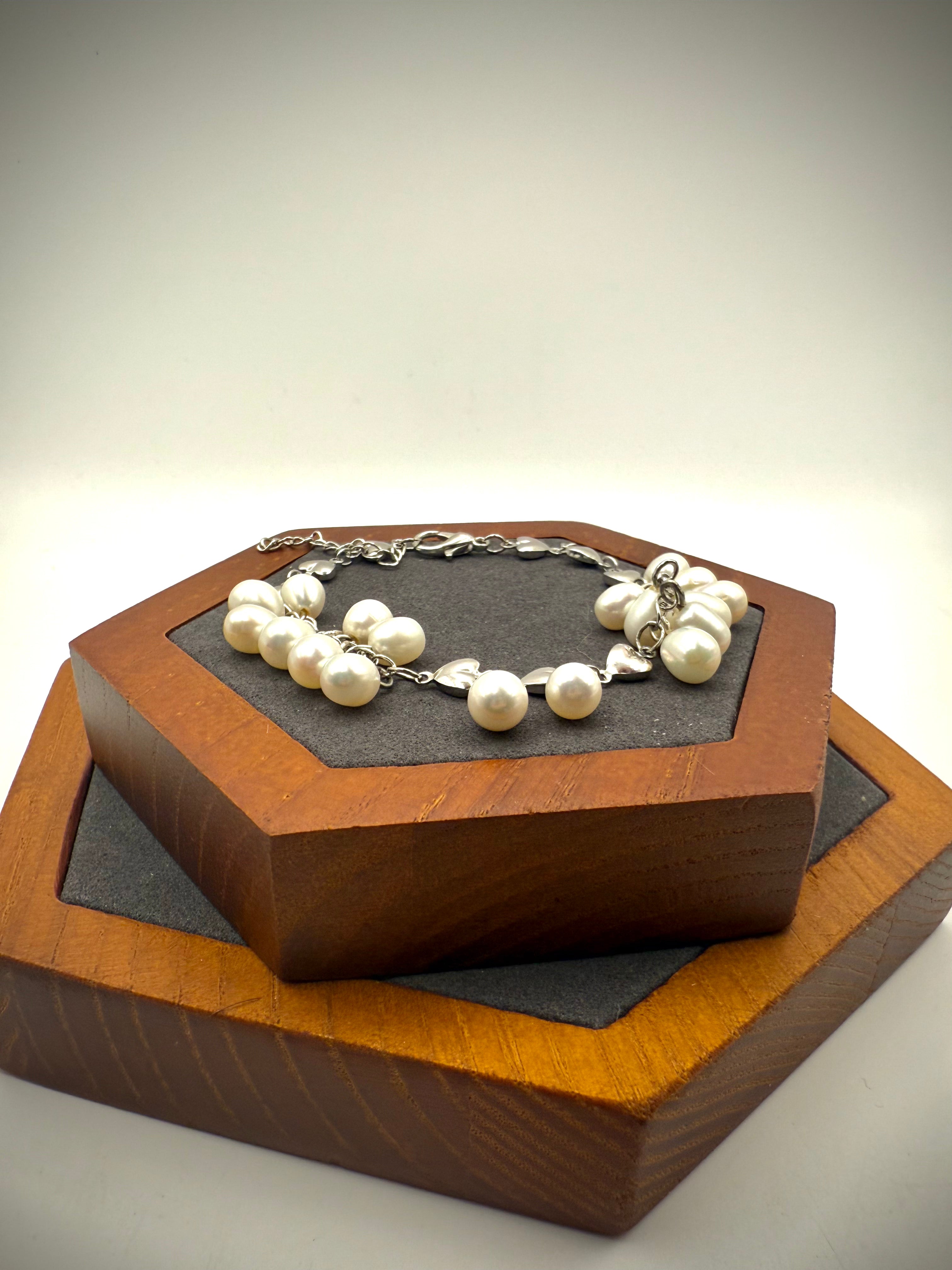 White Freshwater Pearl Bracelet