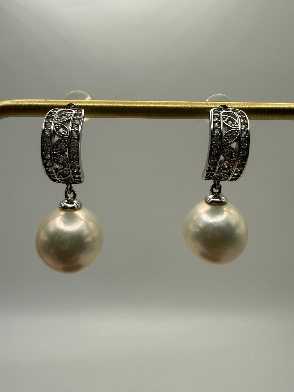 White Freshwater Dangling Earrings