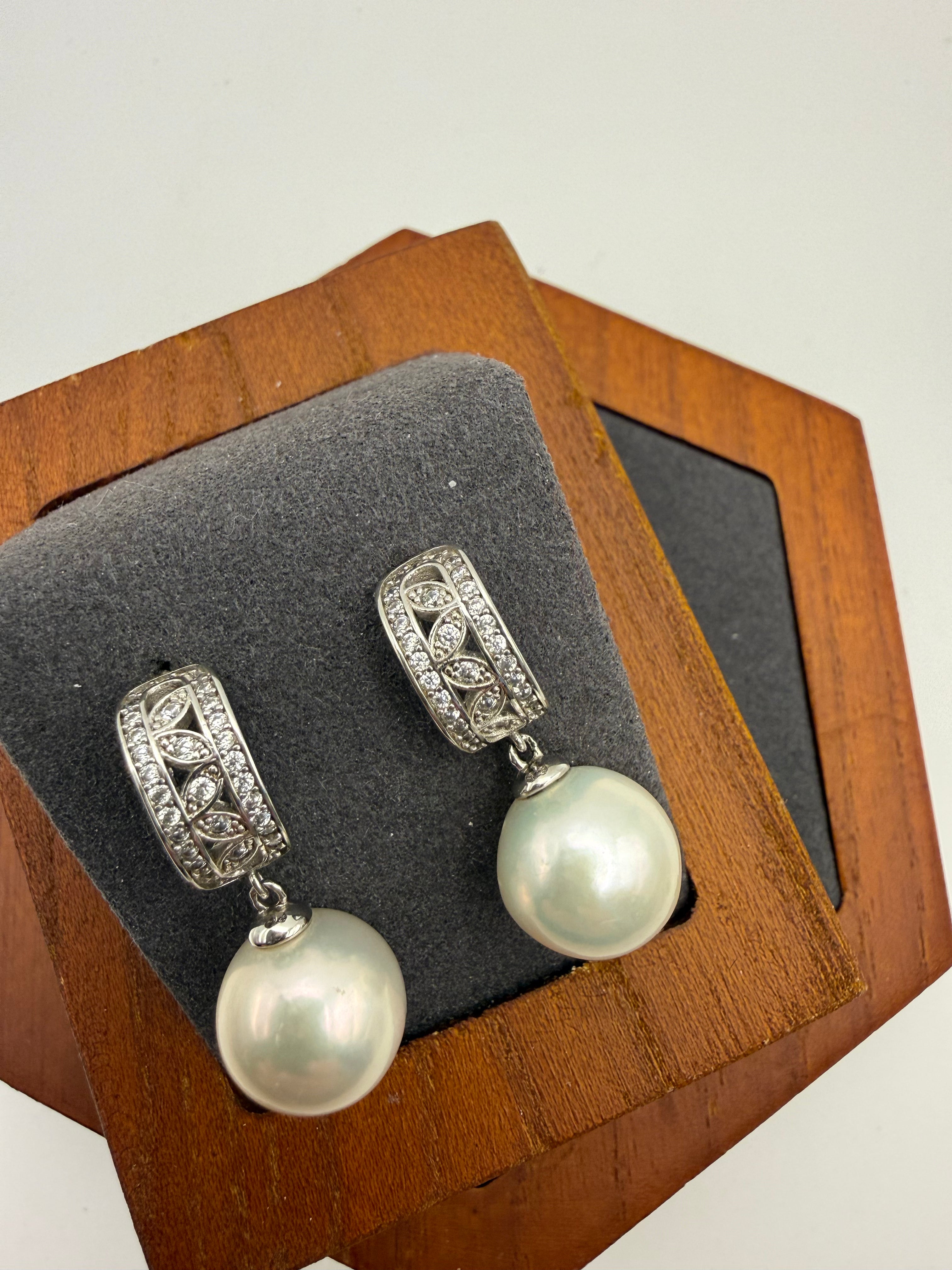 White Freshwater Dangling Earrings